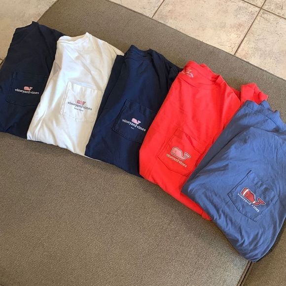 3 Vineyard Vines tshirts - Picture 2 of 11